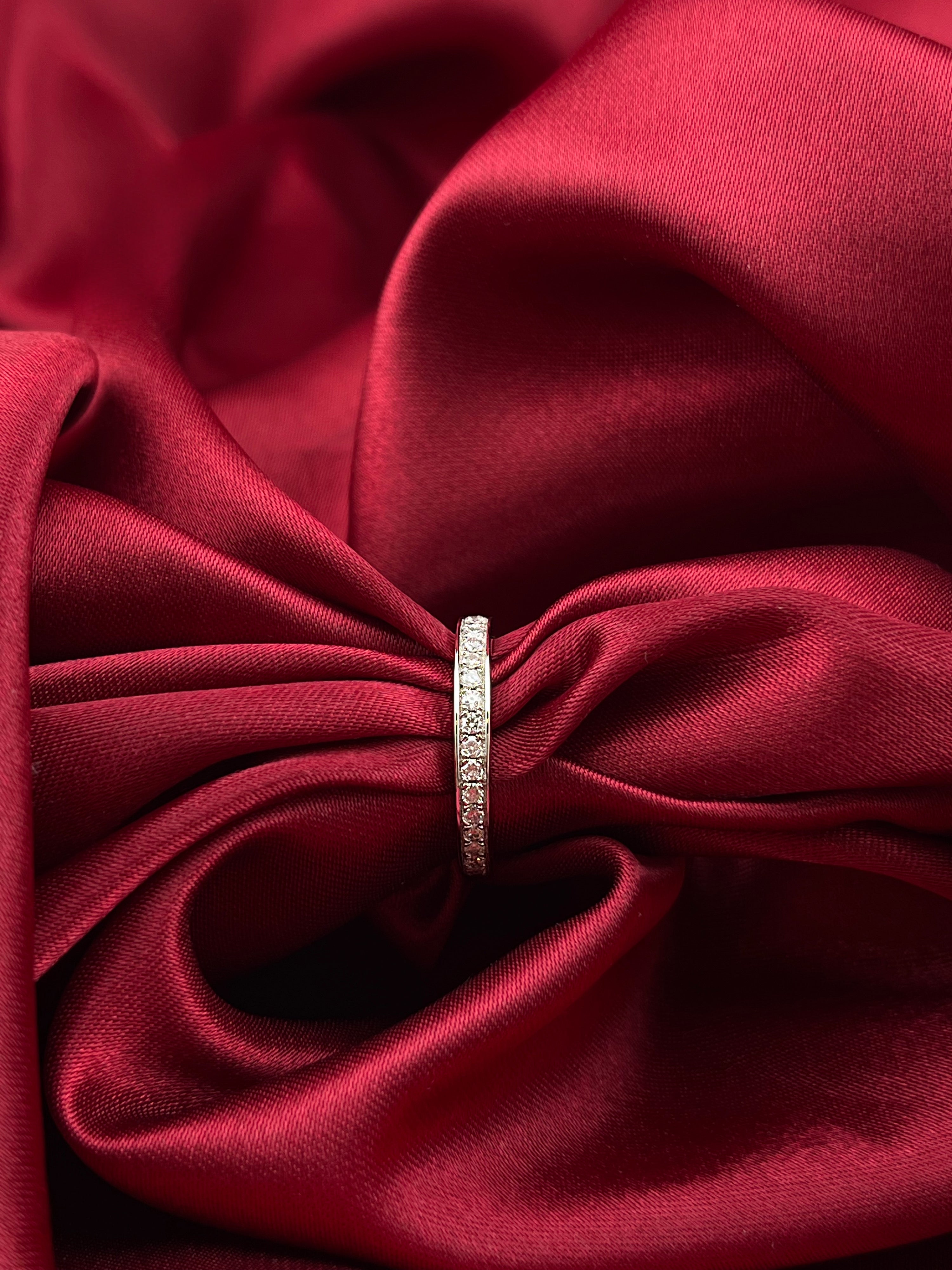 Circa Eternity ring