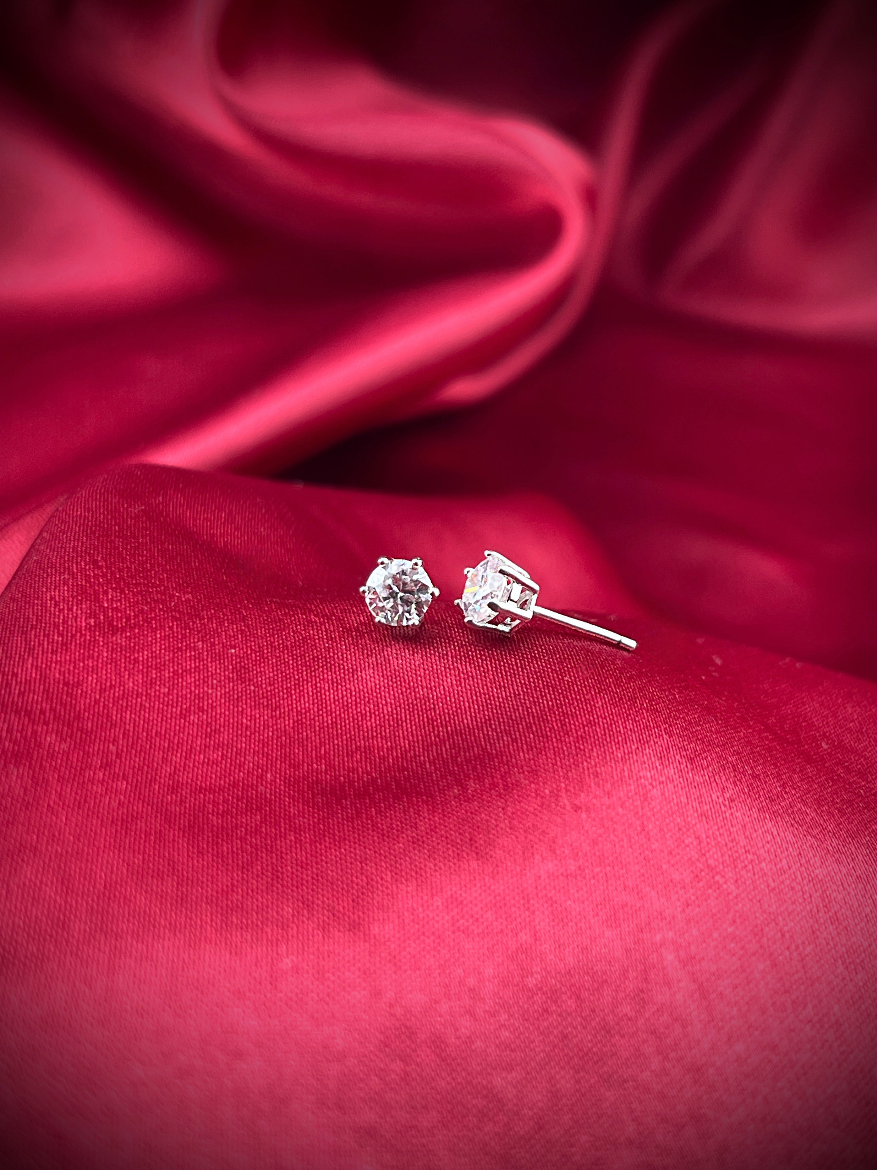 Buy lumidot moissanite studs SG