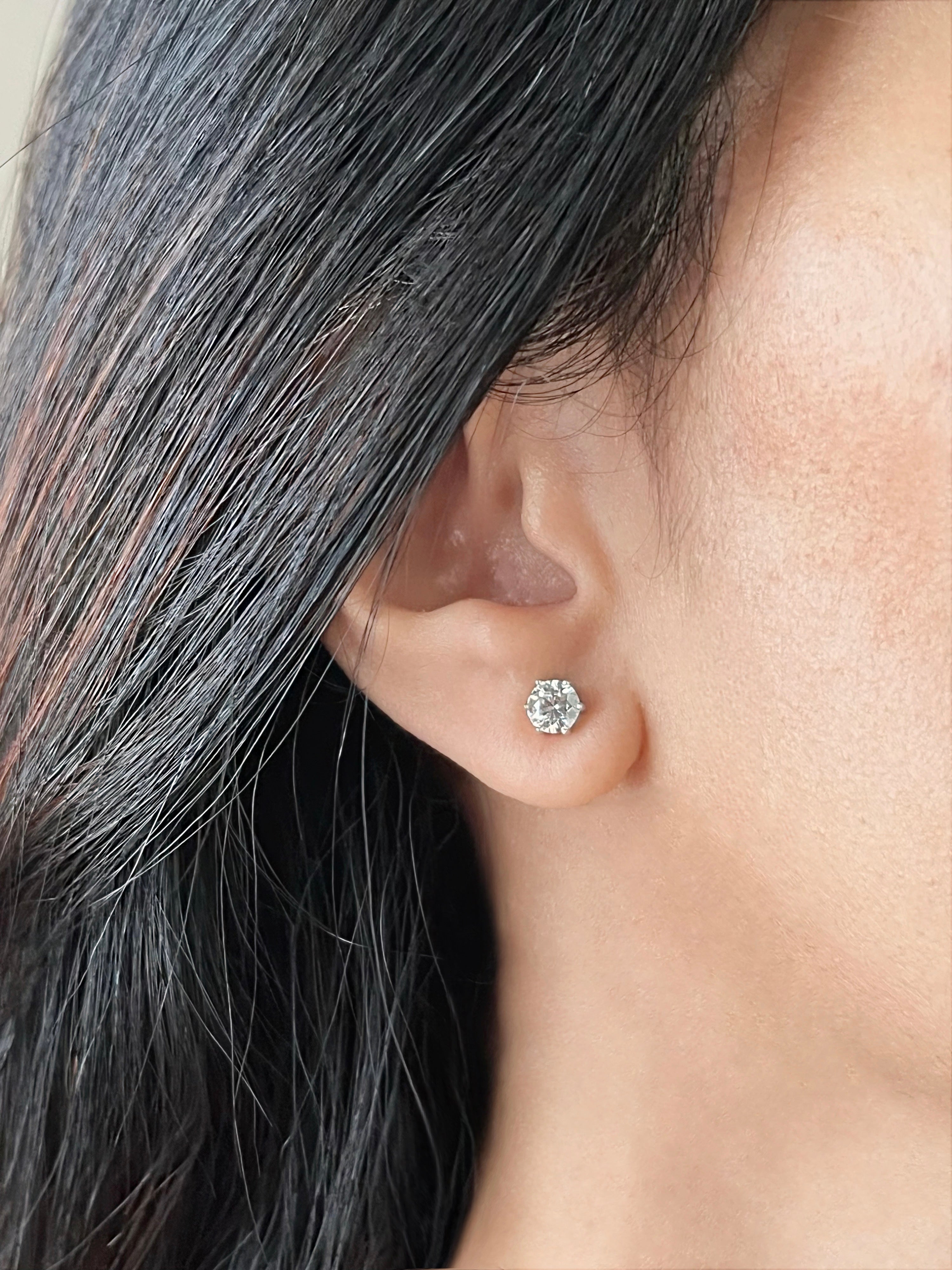 White moissanite studs Singapore