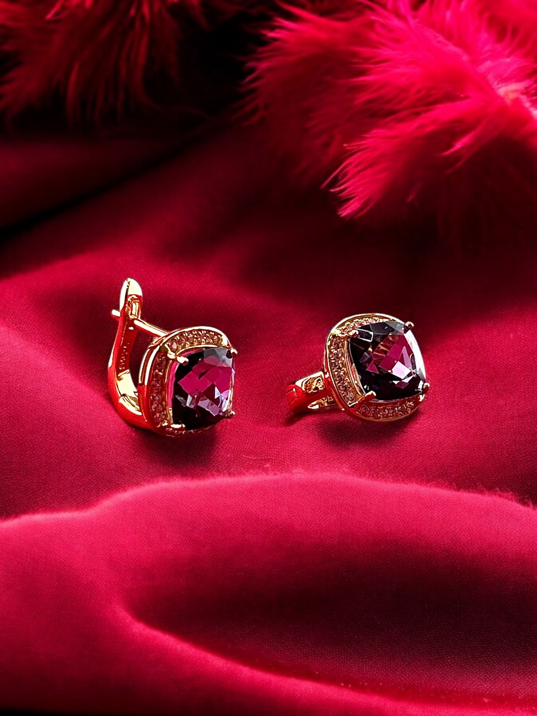 Shop gold halo earrings SG