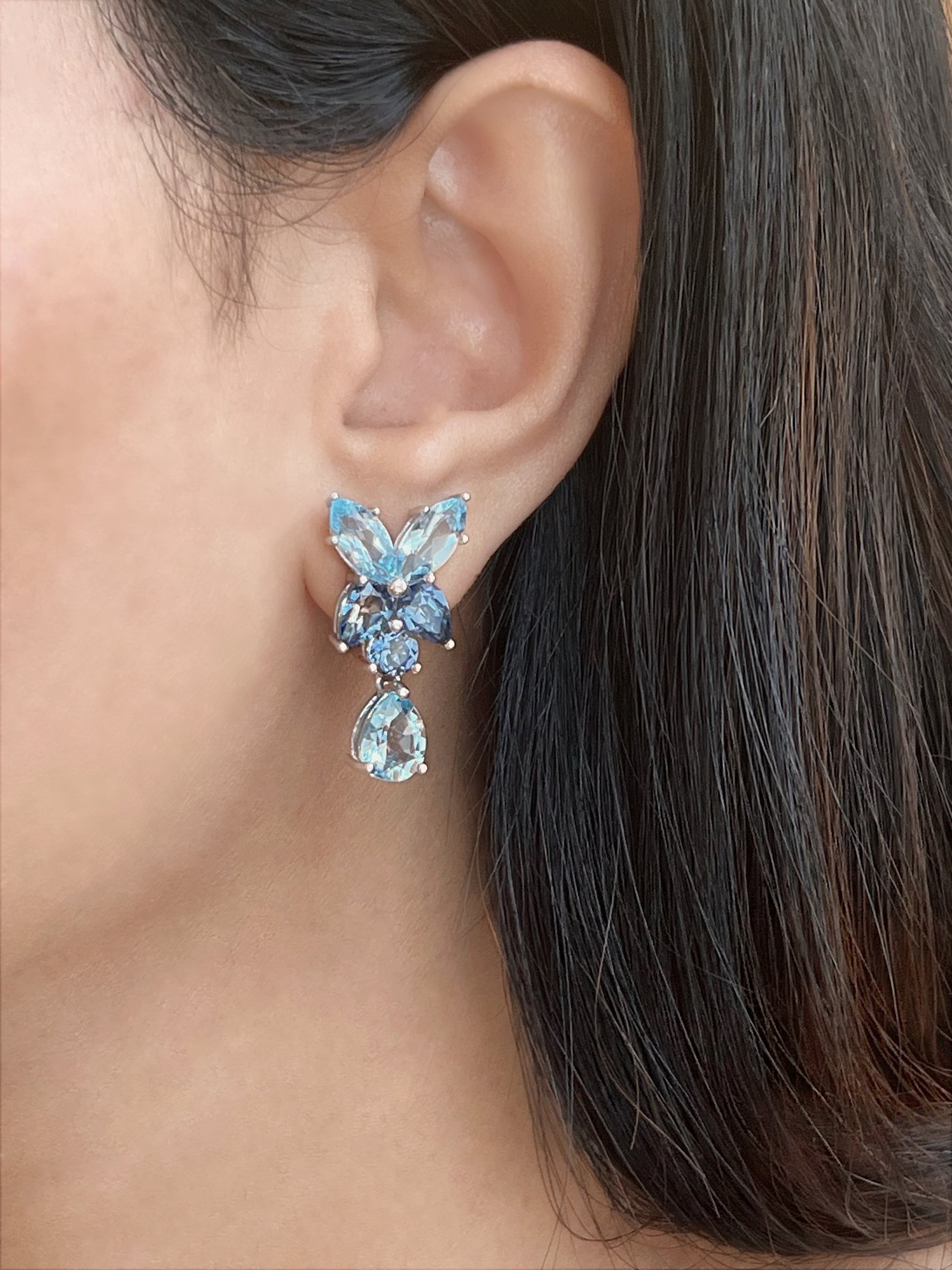 Luxury Cluster Blue Drop Earring
