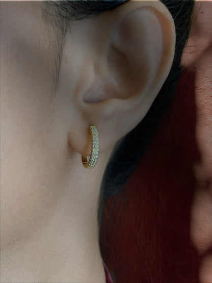 Glow Hug earrings
