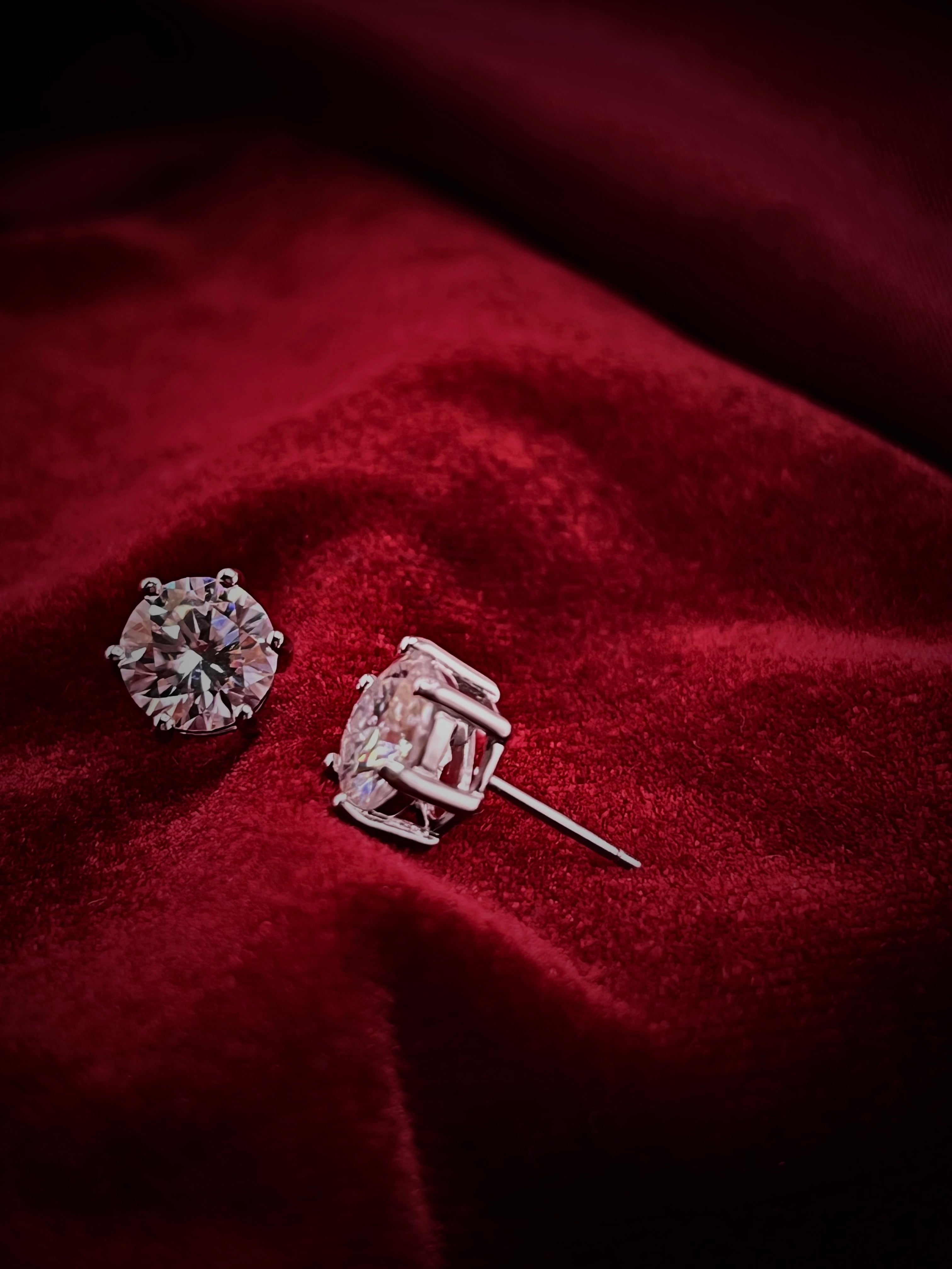 Elegant moissanite earrings Singapore